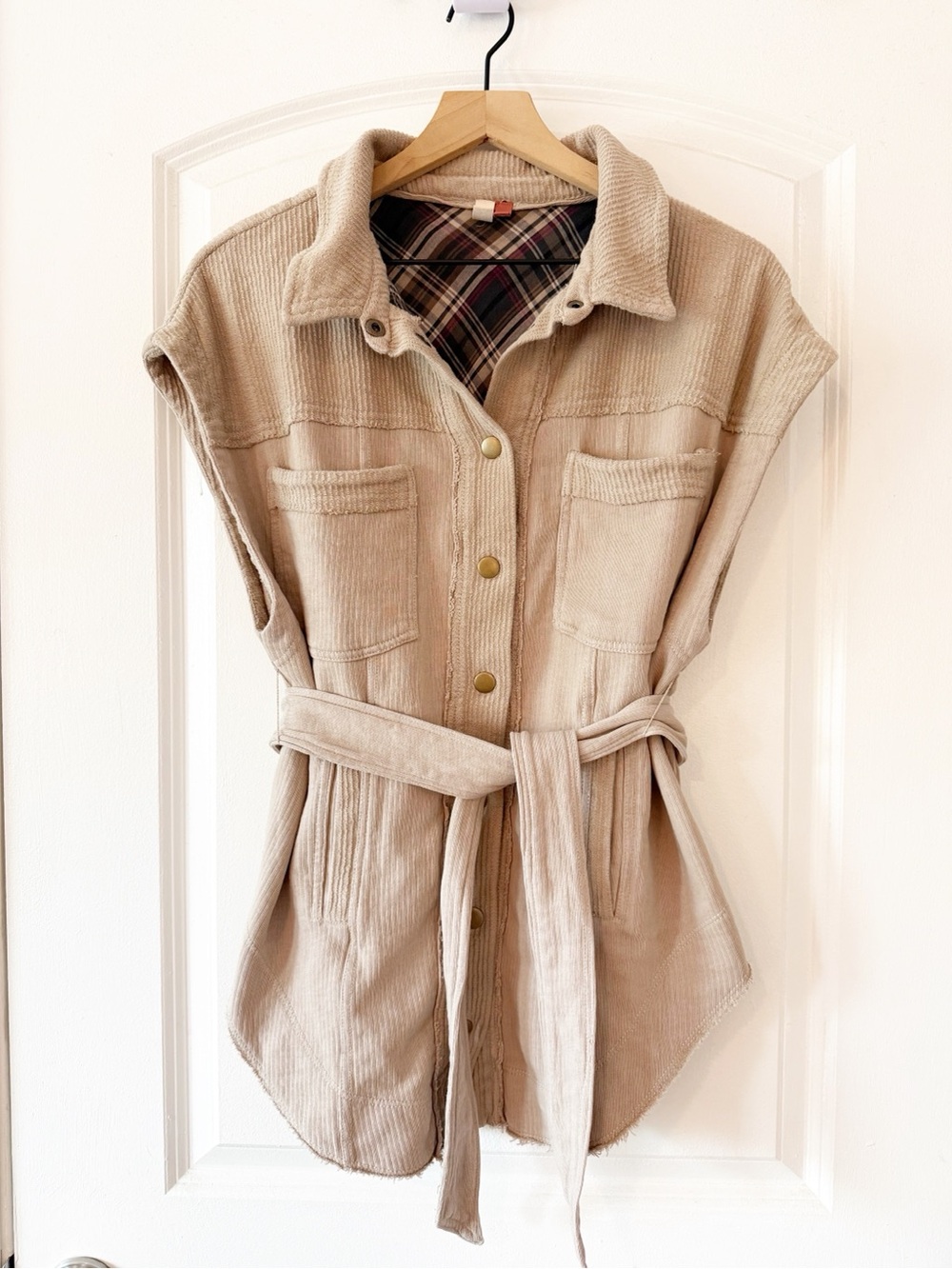 ANTHROPOLOGIE PILCRO Belted Tan Vest 100% Cotton Size Small - Picture 2 of 9